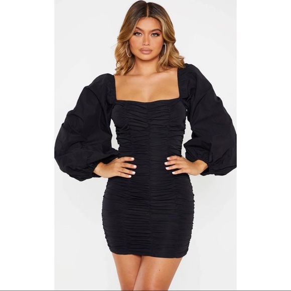 PrettyLittleThing Dresses & Skirts - Pretty Little Thing Balloon Sleeve Bodycon Dress
